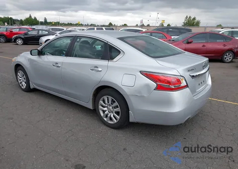 2015 Nissan Altima 2.5 S from USA, damaged, VIN 1N4AL3AP0FC168887